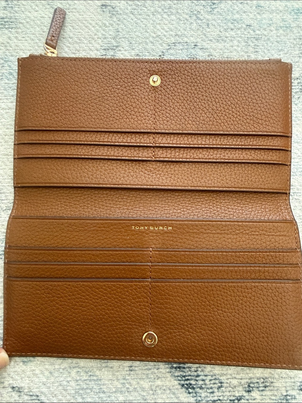 Tory Burch Blake Slim Wallet - Picture 2 of 6
